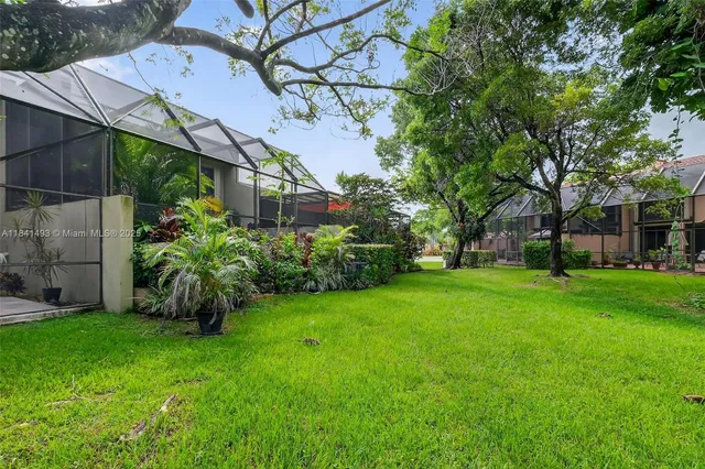 $520,000 | 3402 Torremolinos Avenue, Unit F35, Doral, FL 33178