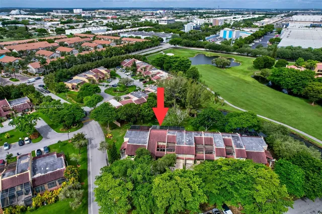 $520,000 | 3402 Torremolinos Avenue, Unit F35, Doral, FL 33178