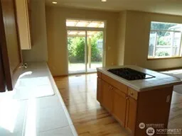 $1,245,000 | 122 185th Place Southwest, Bothell, WA 98012