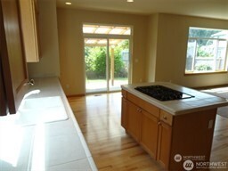 122 185th Place Southwest Bothell, WA 98012 - Photo 5 of 9