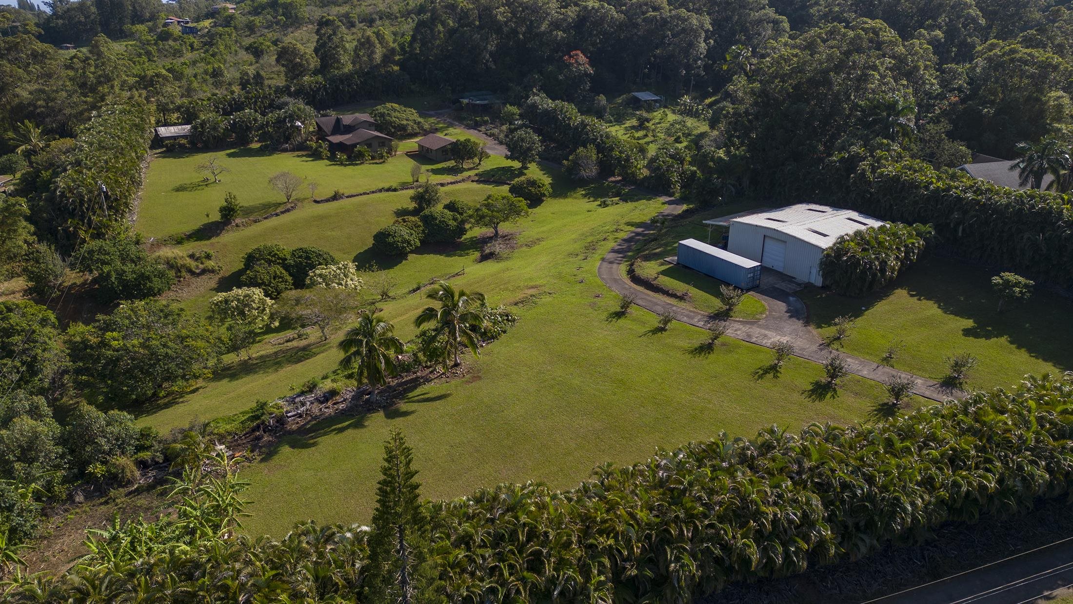 30 Mamao Place Haiku, HI 96708 - Photo 44 of 50 an aerial view of residential houses with outdoor space