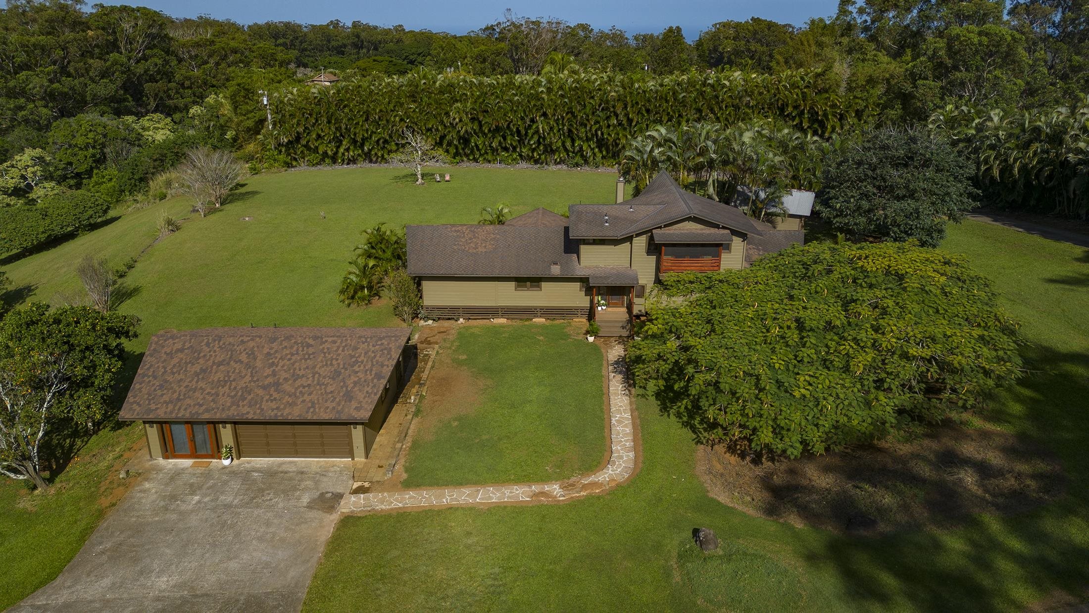 30 Mamao Place Haiku, HI 96708 - Photo 45 of 50 an aerial view of a house