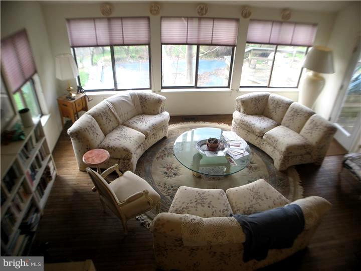 151 Upper Gulph Road Radnor, PA 19087 - Photo 7 of 16 Living Room