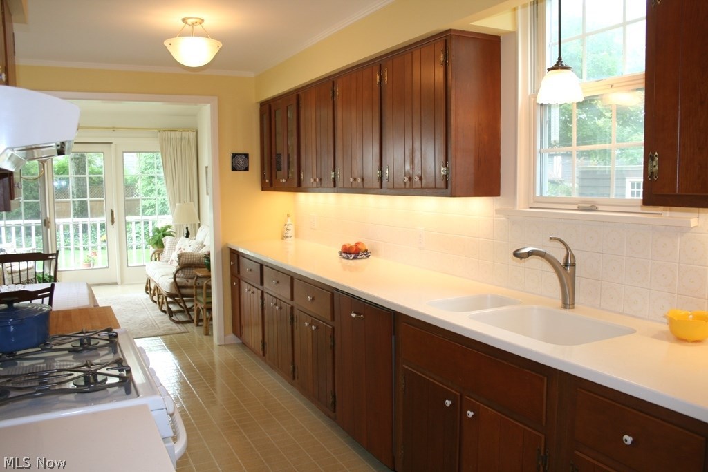 3360 Avalon Road Cleveland, OH 44120 - Photo 10 of 22 Gallery Image 10