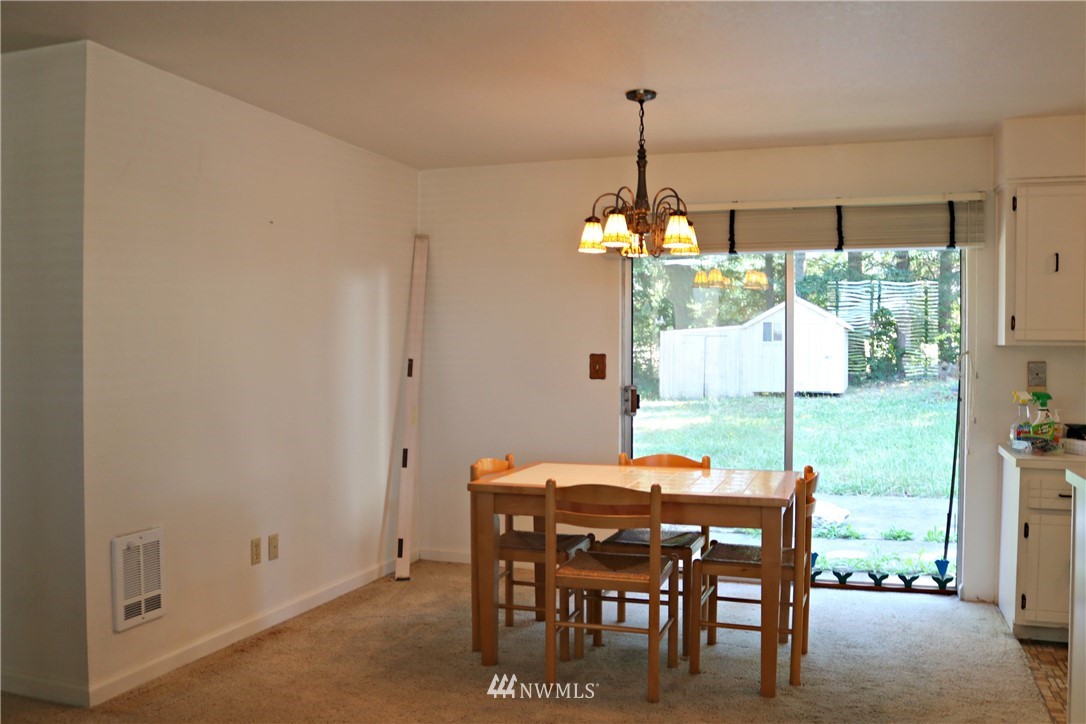 6886 Goodwin Road Everson, WA 98247 - Photo 4 of 18