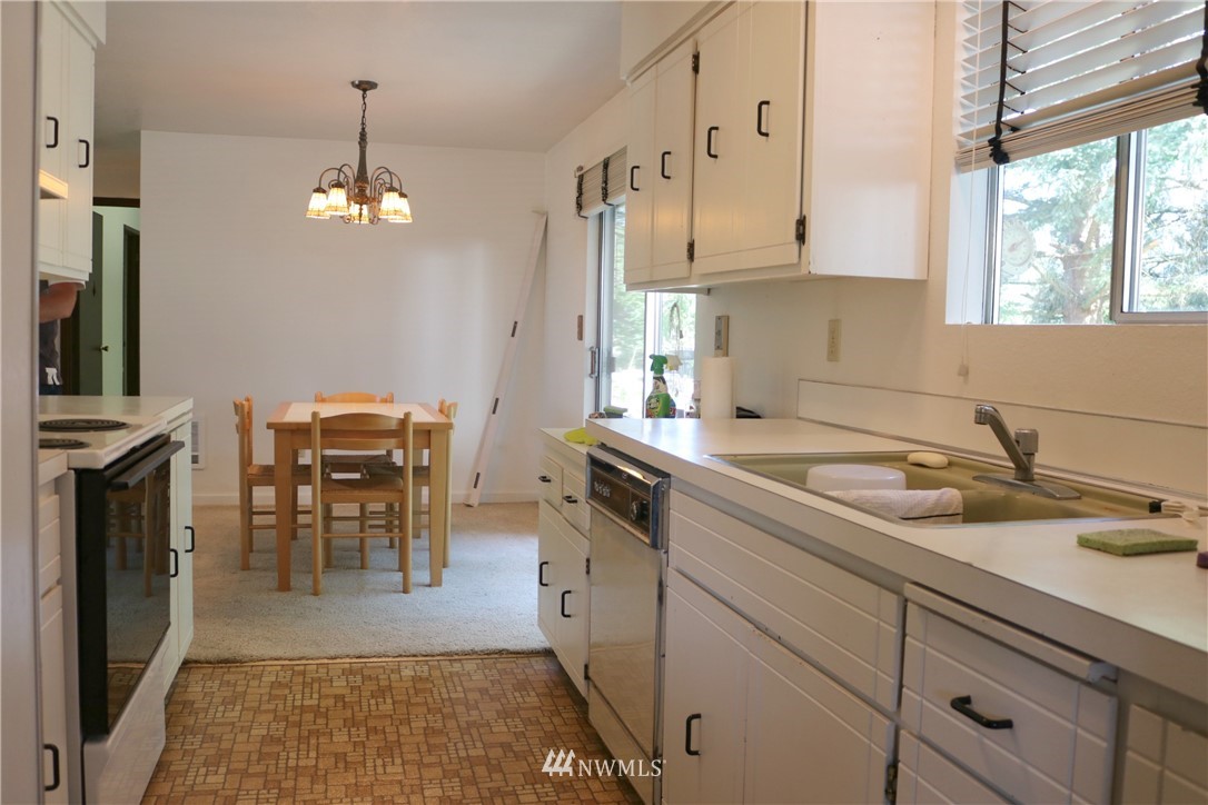6886 Goodwin Road Everson, WA 98247 - Photo 7 of 18