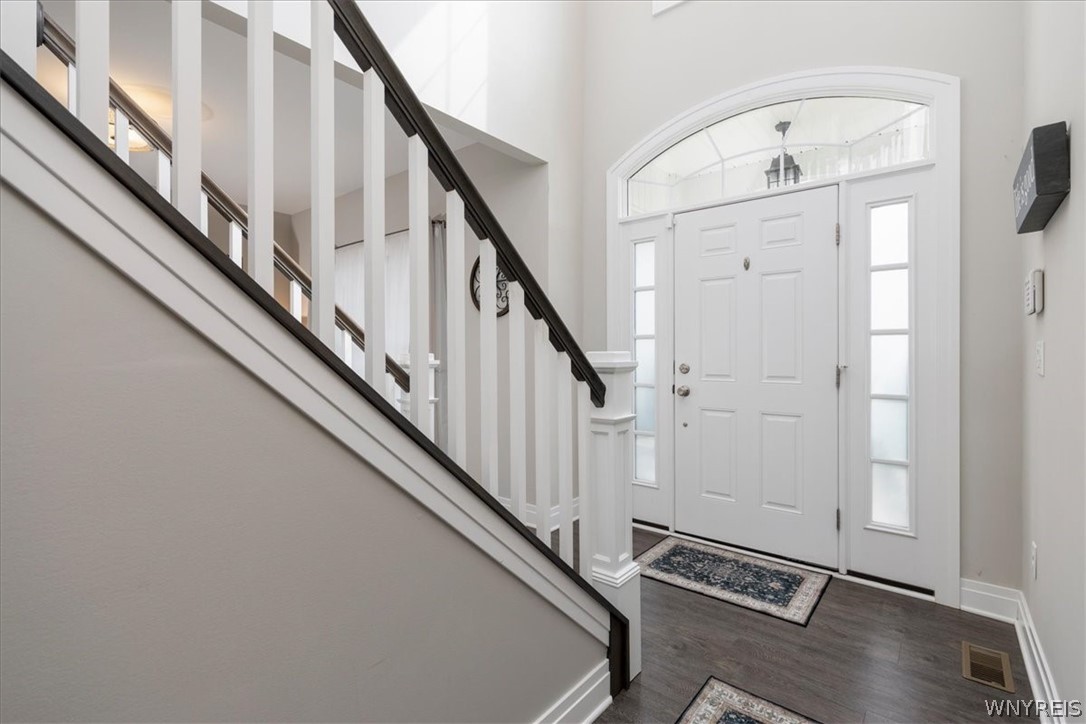 39 Partridge Walk Lancaster, NY 14086 - Photo 22 of 47 Foyer With Towering Ceiling