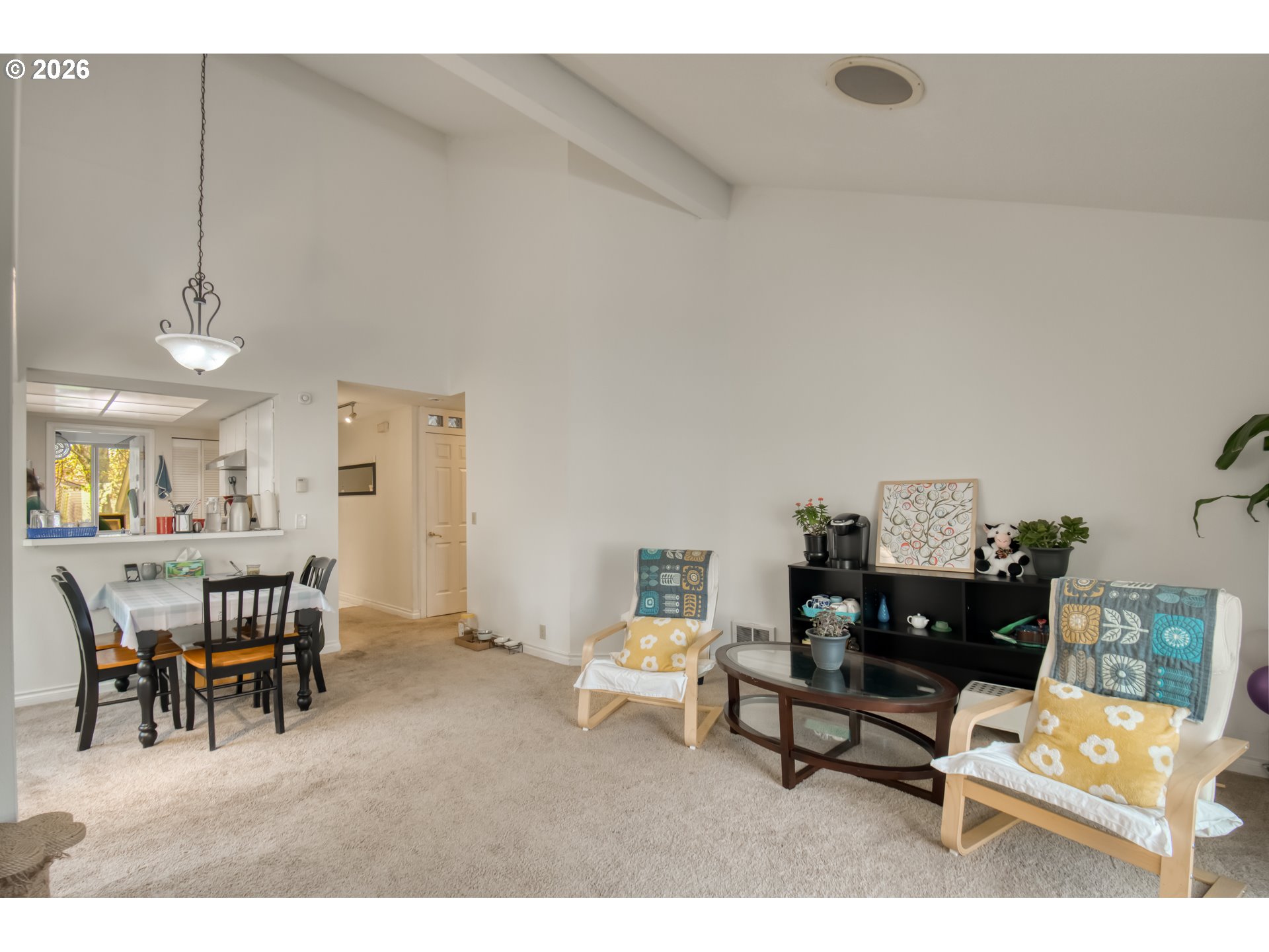 10047 Southwest Trapper Terrace Beaverton, OR 97008 - Photo 6 of 19