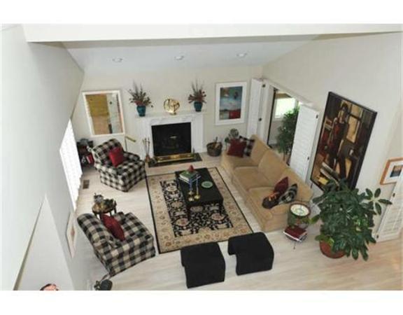 12 Hopewell Farm Road, Unit 12 Natick, MA 01760 - Photo 4 of 21 Gallery Image 4