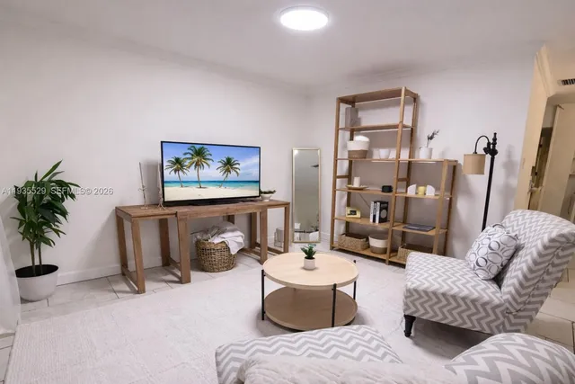 $3,250 | 232 Southeast 6th Street, Dania Beach, FL 33004