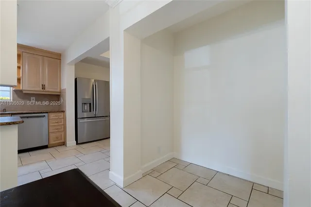 $3,250 | 232 Southeast 6th Street, Dania Beach, FL 33004