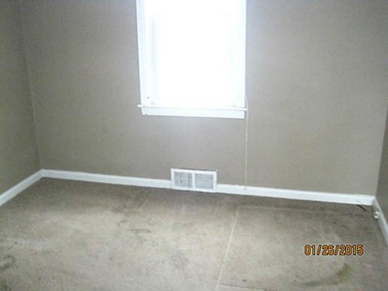 675 Irwin Run Road West Mifflin, PA 15122 - Photo 5 of 7 Bedroom.