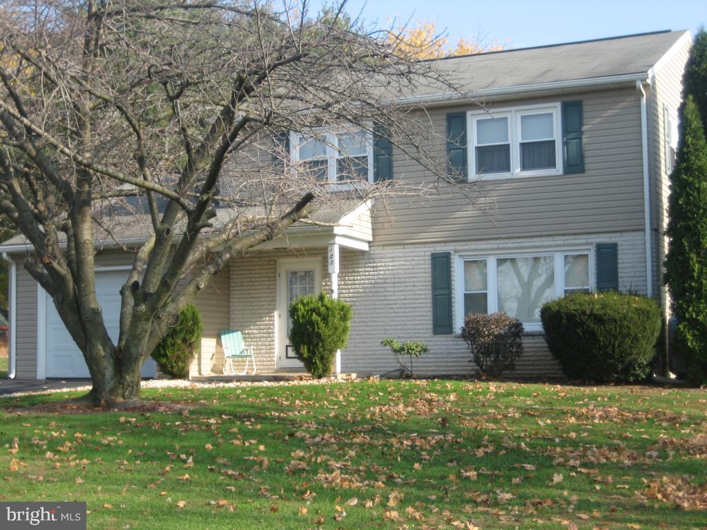 123 Skyview Lane Lititz, PA 17543 - Photo 1 of 7 Gallery Image 1
