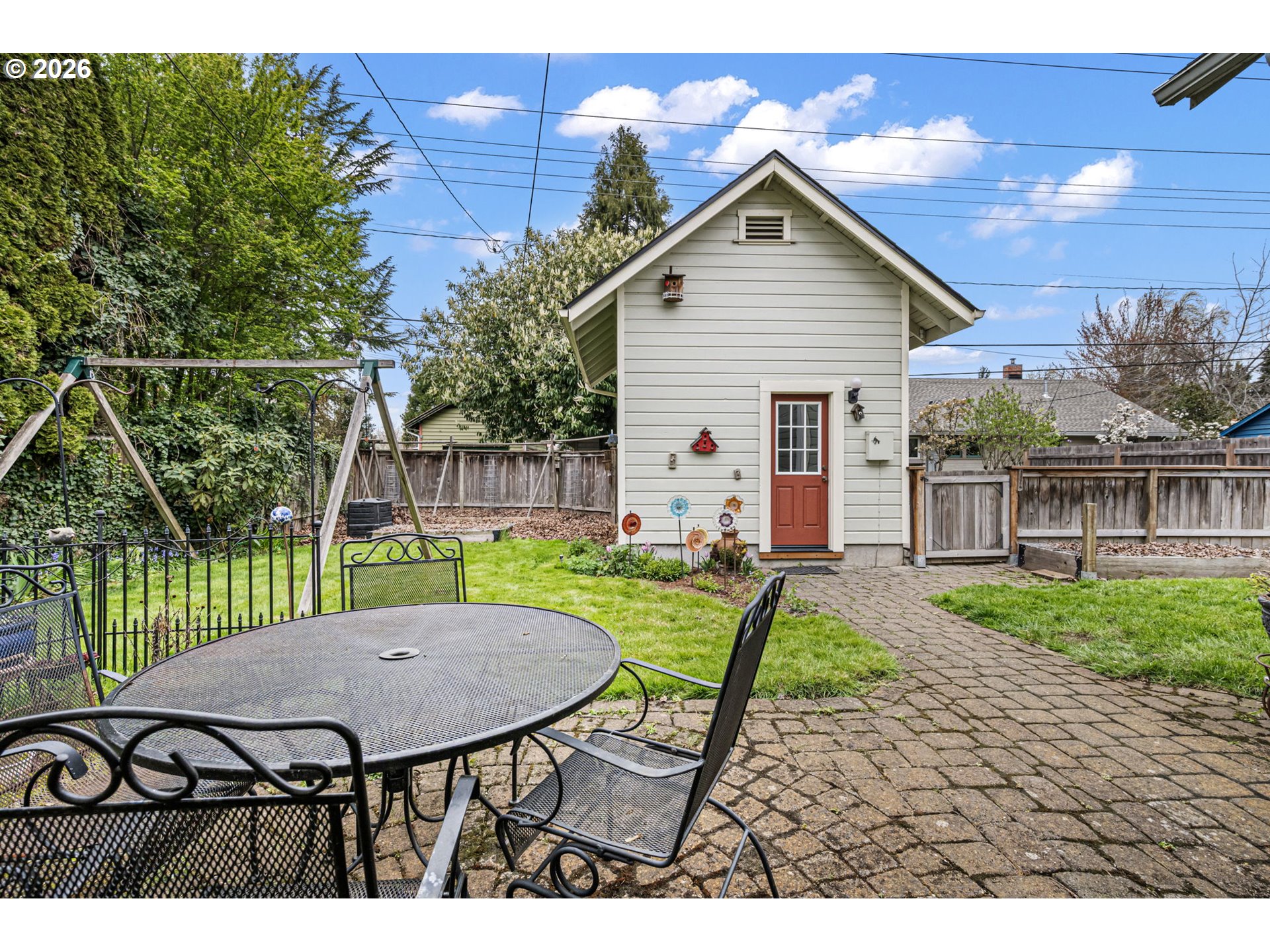 646 B Street Springfield, OR 97477 - Photo 32 of 46