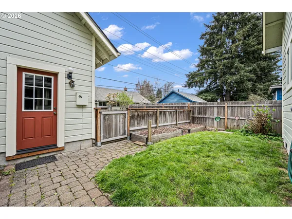 $497,500 | 646 B Street, Springfield, OR 97477