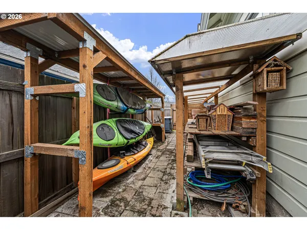 $497,500 | 646 B Street, Springfield, OR 97477