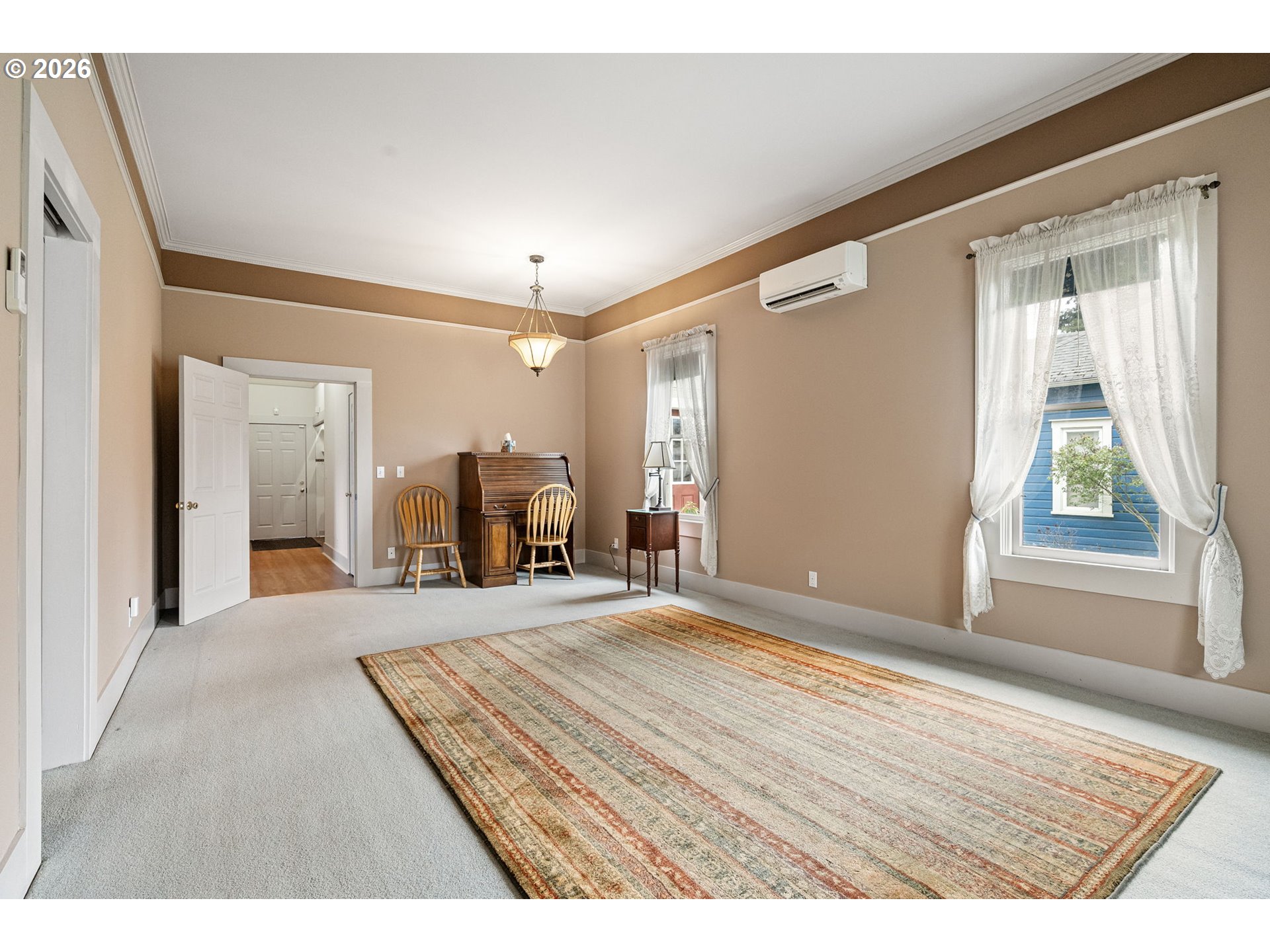 646 B Street Springfield, OR 97477 - Photo 8 of 46 Family Room