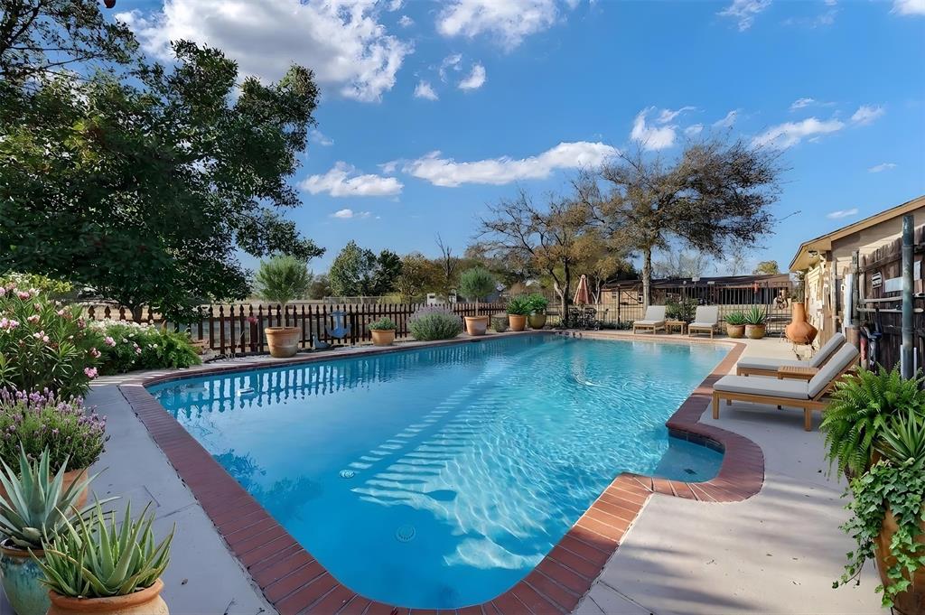 717 Houston Street Anna, TX 75409 - Photo 2 of 15