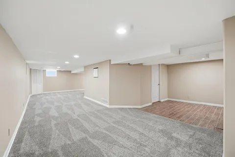 $325,000 | 13218 West 96th Street, Lenexa, KS 66215