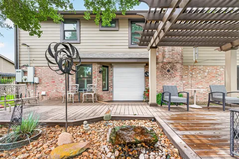 $569,000 | 303 Longview Drive, Sugar Land, TX 77478