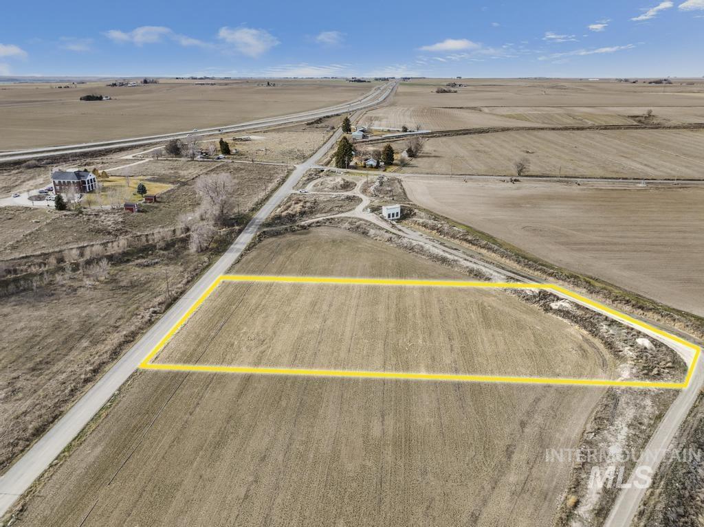 2 300 South Road Paul, ID 83347 - Photo 3 of 12 View of rural area featuring property parcel outlined