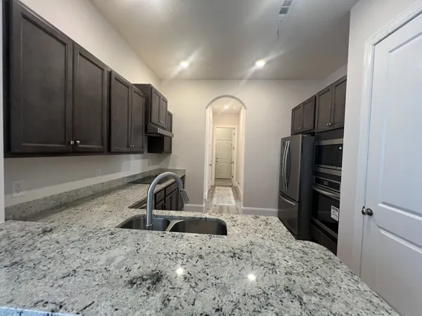 $484,900 | 145 Oasis Drive, La Vergne, TN 37086
