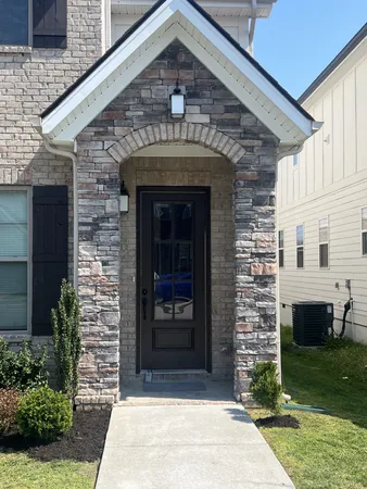 $484,900 | 145 Oasis Drive, La Vergne, TN 37086