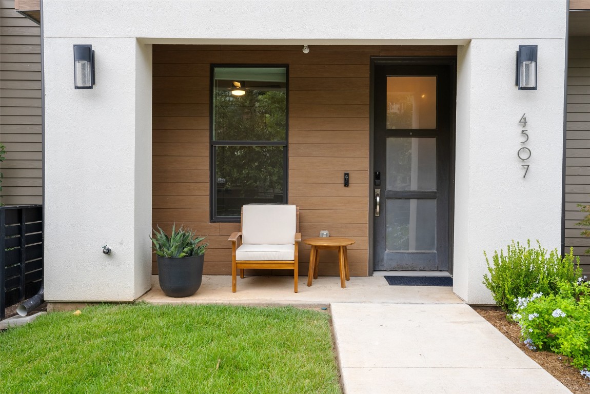 4507 Unity Circle Austin, TX 78731 - Photo 3 of 37