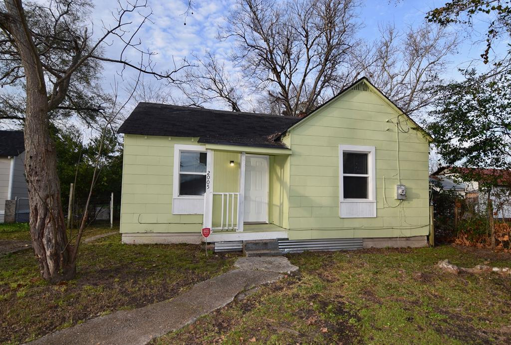 2005 Walker Street Augusta, GA 30904 - Photo 1 of 4 Main View