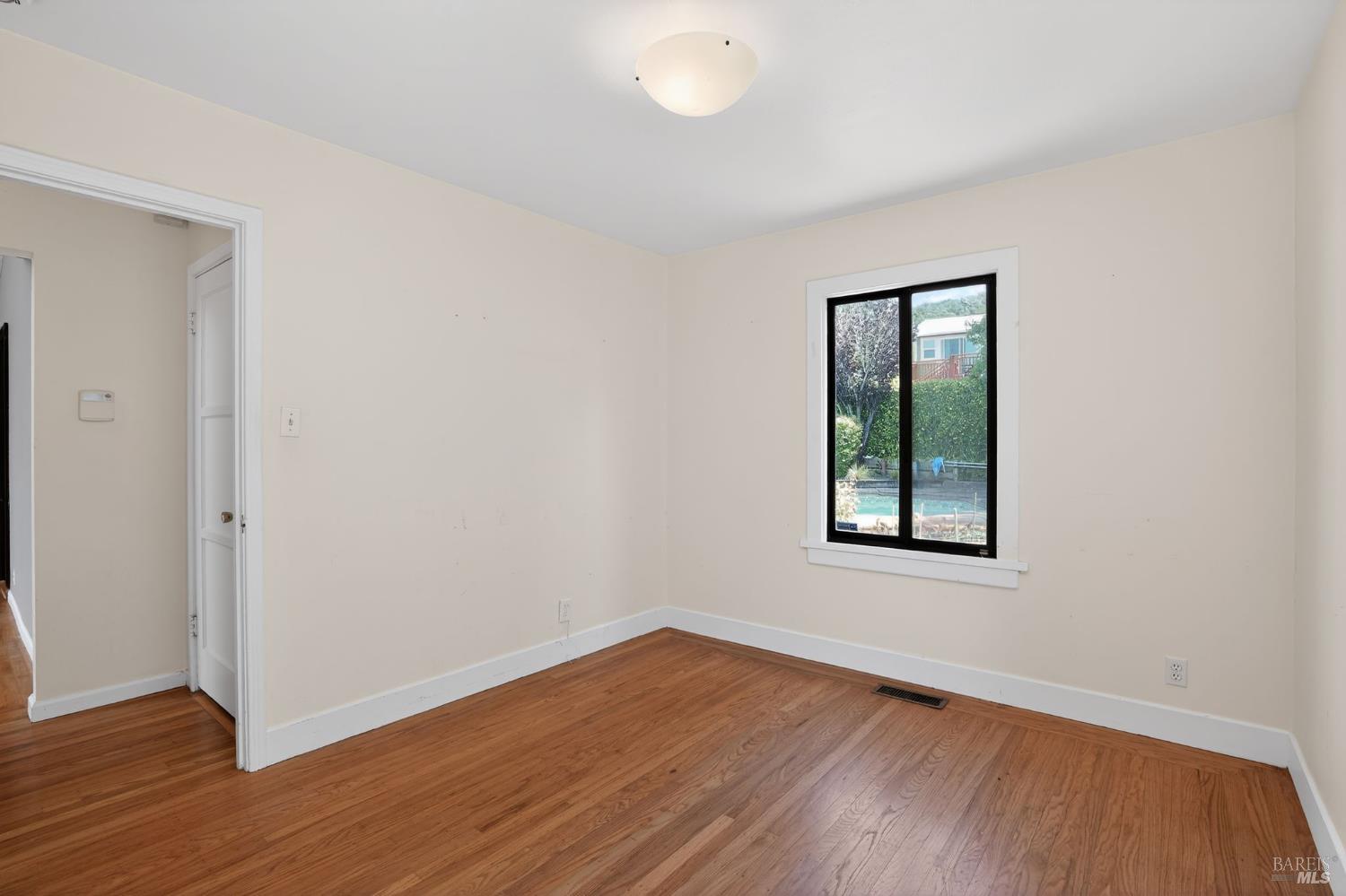 124 North San Pedro Road San Rafael, CA 94903 - Photo 18 of 21
