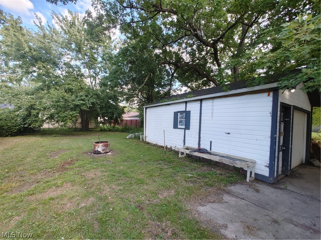 4785 Wake Robin Road Mentor, OH 44060 - Photo 9 of 10
