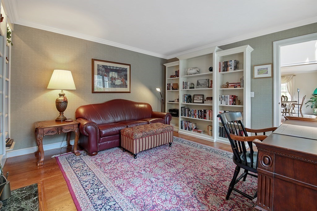 31 Draper Road Dover, MA 02030 - Photo 8 of 41