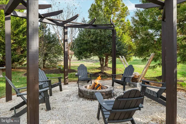 $1,299,900 | 7494 Edington Drive, Warrenton, VA 20187