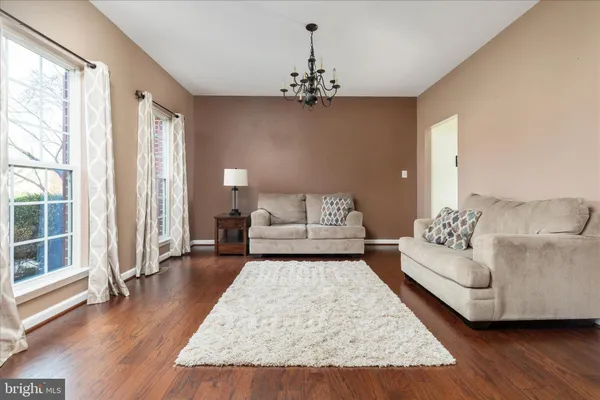 $1,299,900 | 7494 Edington Drive, Warrenton, VA 20187