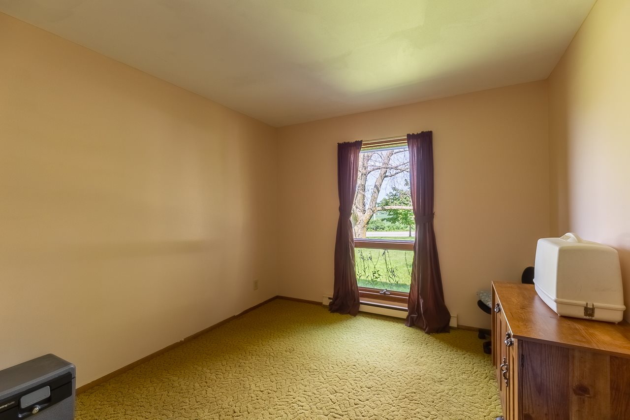 11218 Center Road Durand, IL 61024 - Photo 11 of 25 a workspace with a window