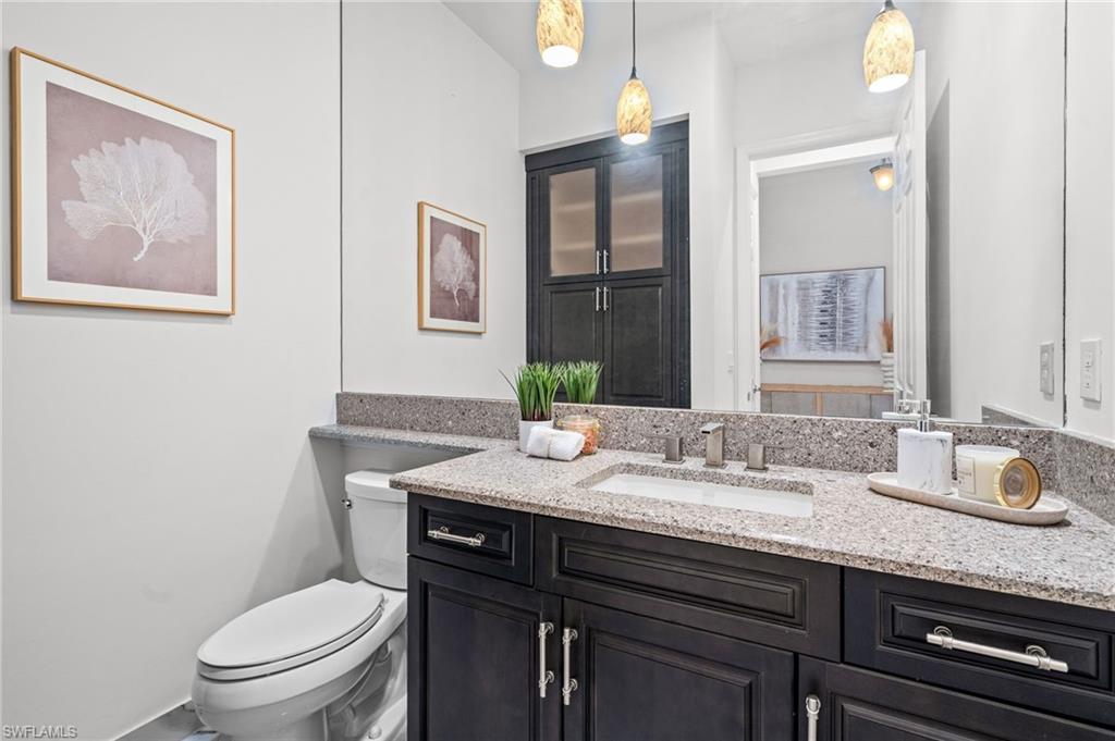13588 Mandarin Circle Naples, FL 34109 - Photo 23 of 36 Bathroom 3
