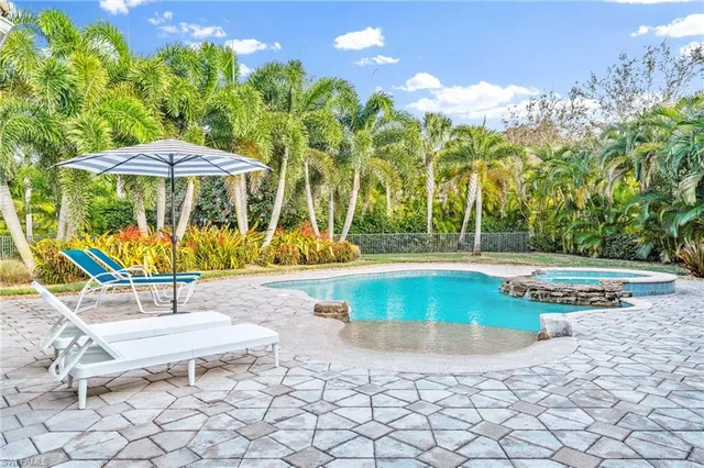 $1,199,900 | 13588 Mandarin Circle, Naples, FL 34109