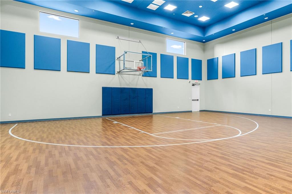 13588 Mandarin Circle Naples, FL 34109 - Photo 36 of 36 Basketball Court