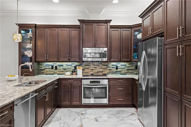 $1,199,900 | 13588 Mandarin Circle, Naples, FL 34109