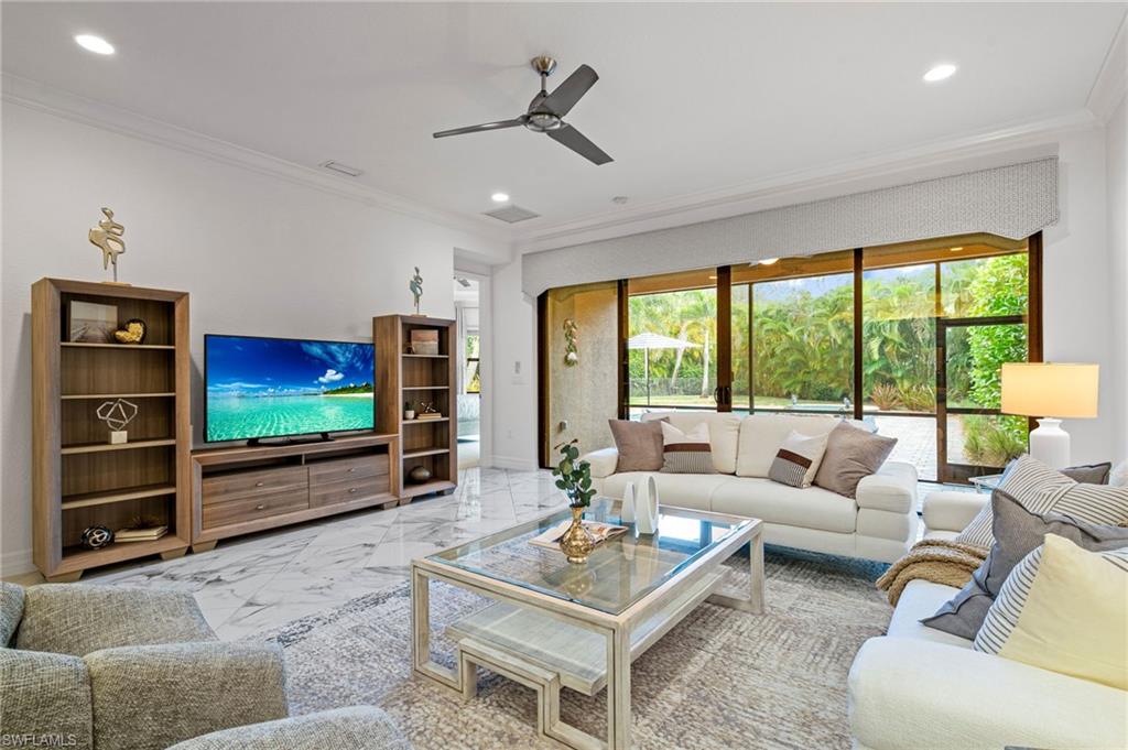 13588 Mandarin Circle Naples, FL 34109 - Photo 10 of 36