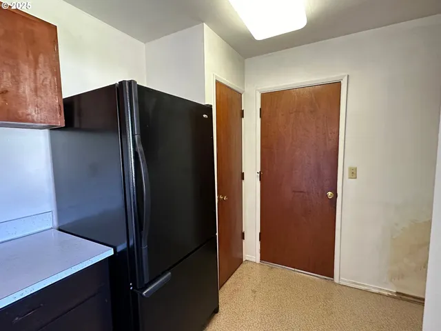 $285,000 | 5546 South Shore Drive, Florence, OR 97439