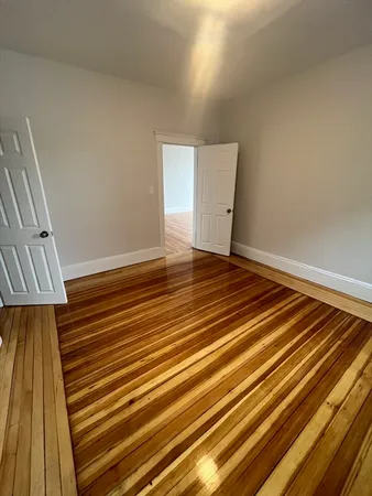 $2,900 | 108 Bristol Road, Unit 1, Somerville, MA 02144