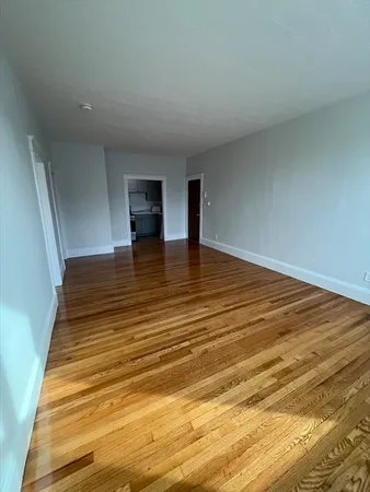 $2,900 | 108 Bristol Road, Unit 1, Somerville, MA 02144