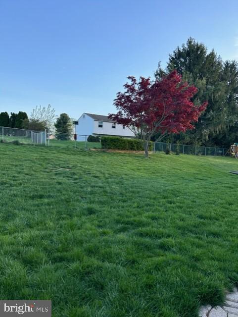 975 Ramsay Road Warminster, PA 18974 - Photo 30 of 34 Backyard View