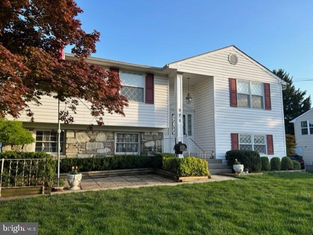 975 Ramsay Road Warminster, PA 18974 - Photo 33 of 34 Front Exterior