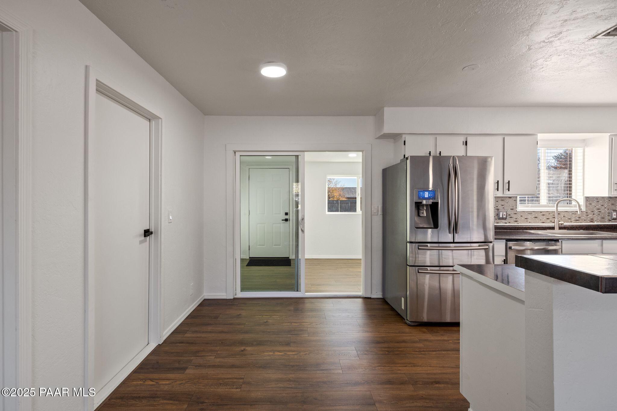 8070 East Gale Road Prescott Valley, AZ 86314 - Photo 12 of 38 Dining Room