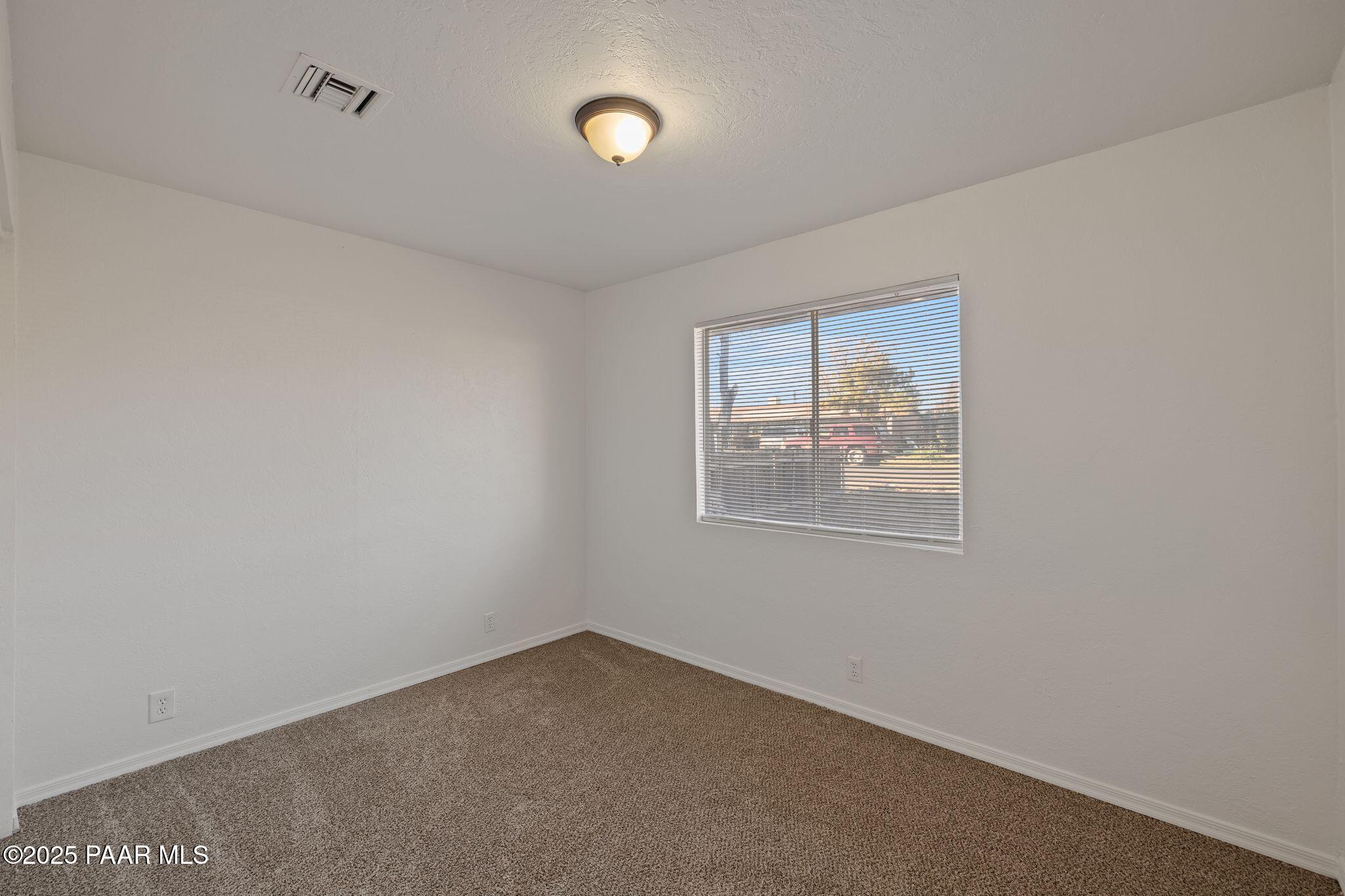8070 East Gale Road Prescott Valley, AZ 86314 - Photo 27 of 37 Guest Bedroom 3