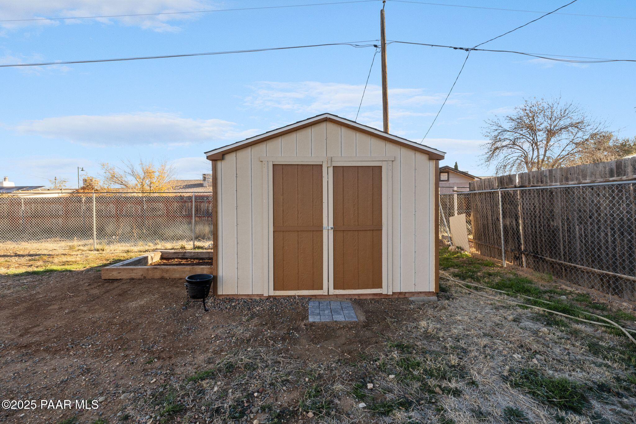 8070 East Gale Road Prescott Valley, AZ 86314 - Photo 35 of 38 Shed