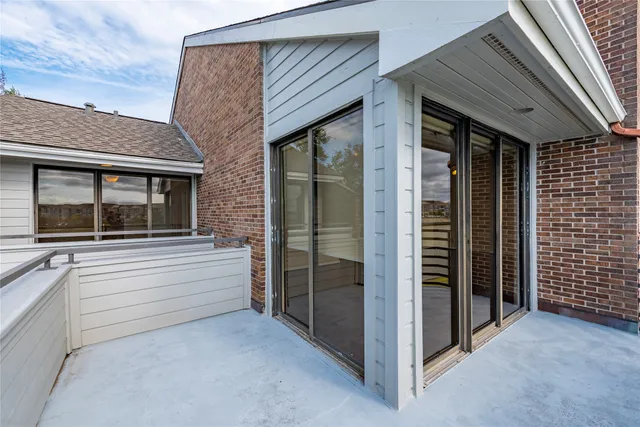 $2,700 | 2037 Enterprise Avenue, League City, TX 77573