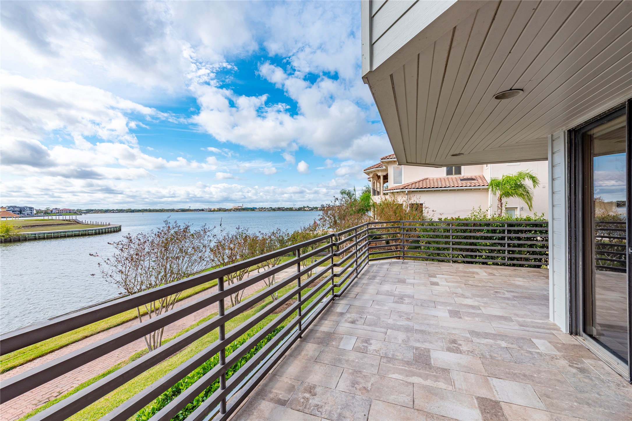 2037 Enterprise Avenue League City, TX 77573 - Photo 34 of 49 a view of a room with wooden fence